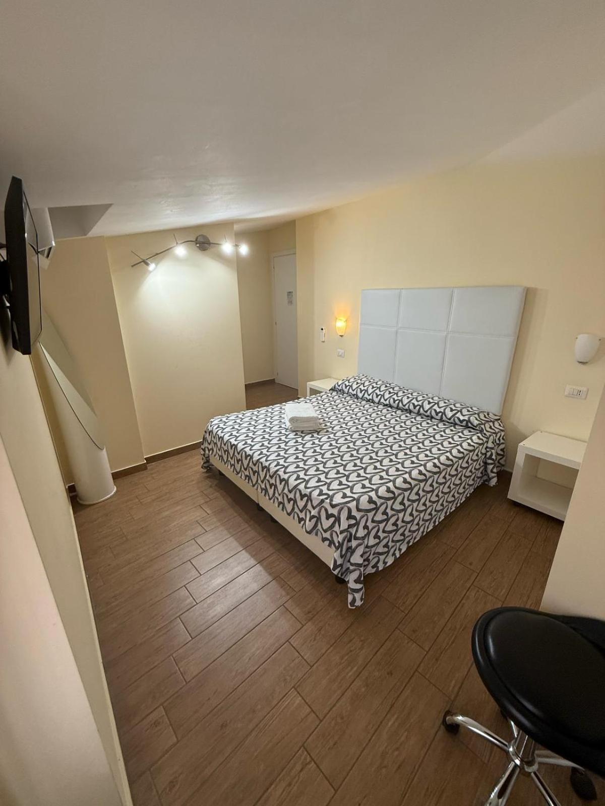 Via Mameli 5 Hotel Sanremo Eksteriør billede