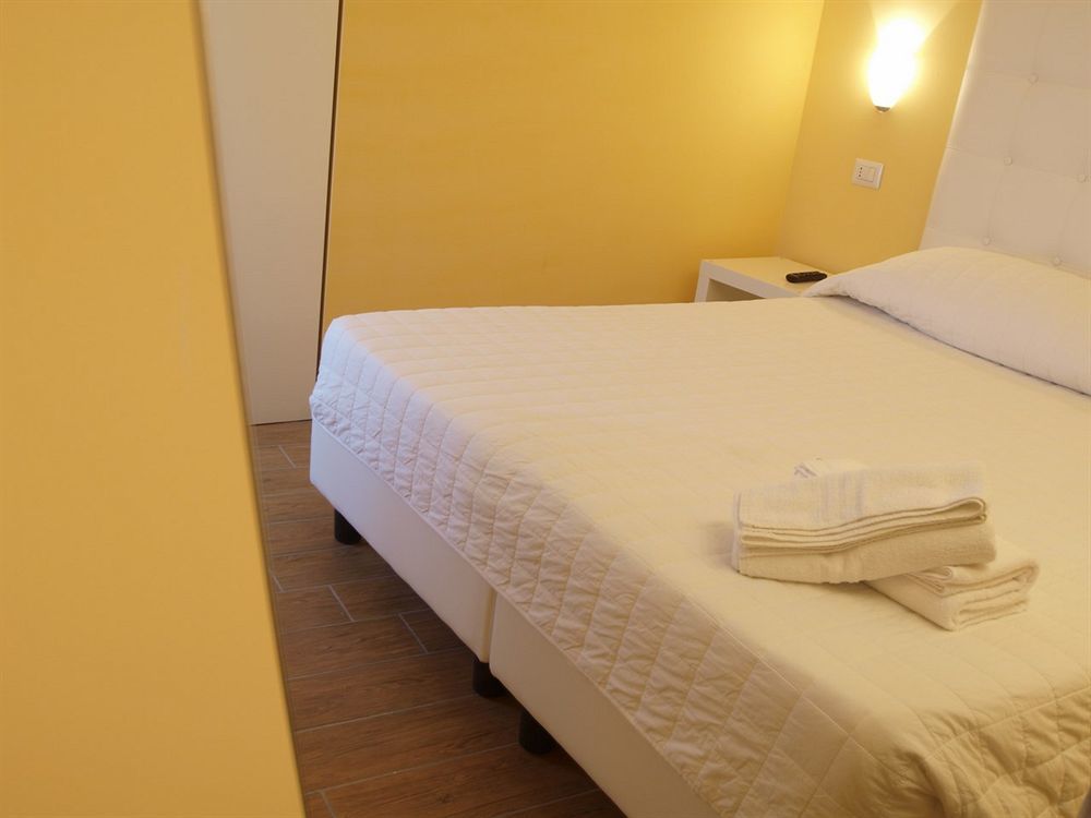 Via Mameli 5 Hotel Sanremo Eksteriør billede