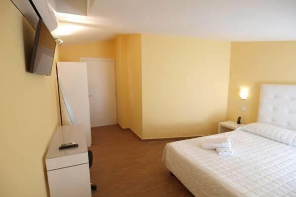 Via Mameli 5 Hotel Sanremo Eksteriør billede